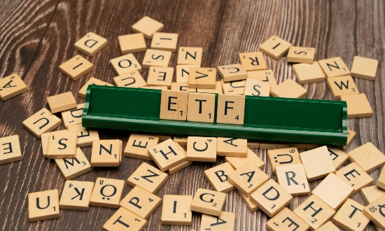 Který je lepší: Investiční fondy vs ETF?