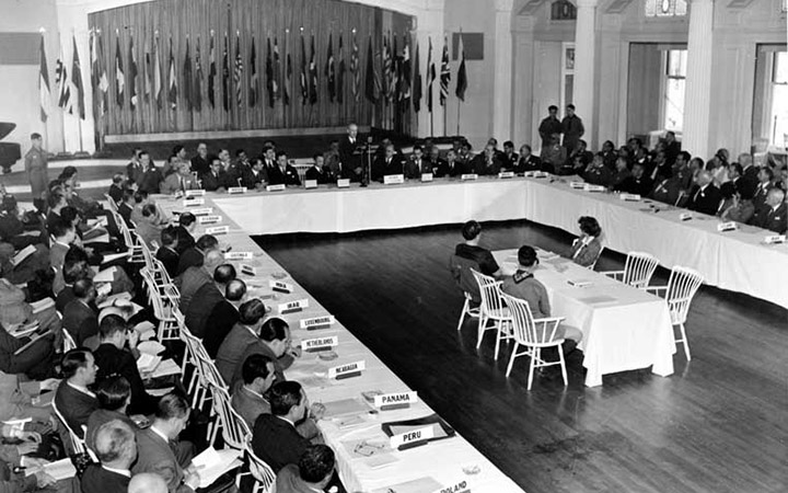 Měnová a finanční konference OSN, červenec 1944, Bretton Woods, New Hampshire | Fuente: Reserva Federal